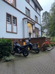 Onze motoren voor Hotel Waldhalle.